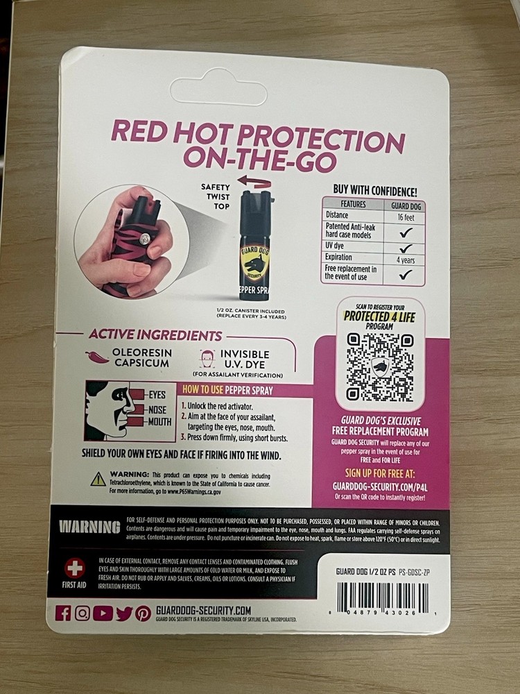 Pepper spray With keychain Pink