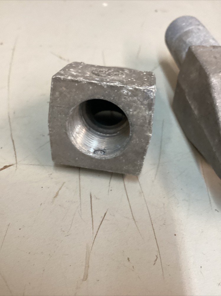 13 GE aluminum electric cable bracket pipe thread