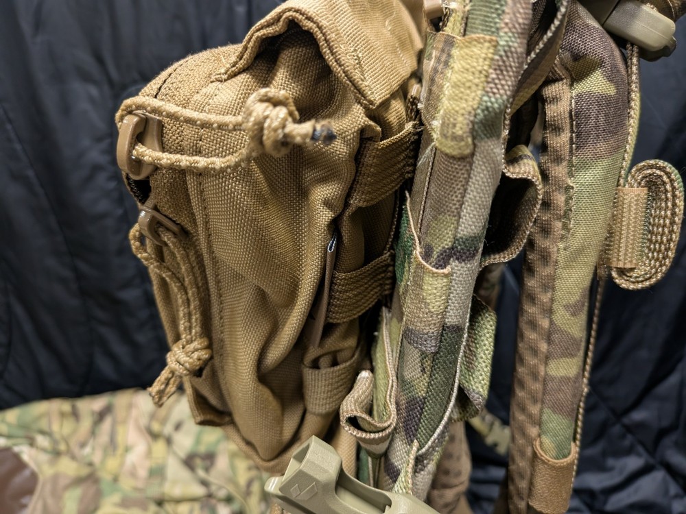 Catoma Switchblade Pack. New!