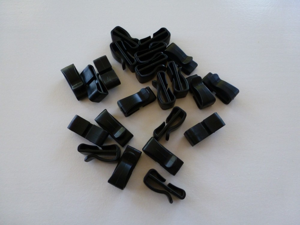 LARGE SELECTION OF INTERLOCKING FASTENERS AND WEBBING