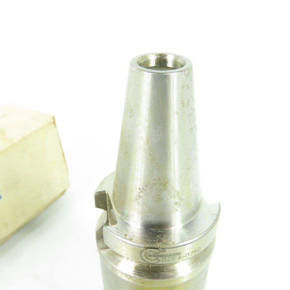Command B2E4-0750 BT40 3/4" End Mill Holder Tooling NEW