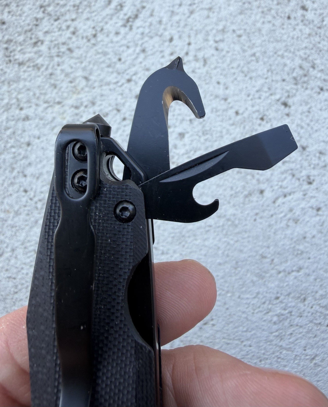 MOSSY OAK FOLDING POCKET KNIFE D2 BLADE GLASS BREAKER ROPE CUTTER BOTTLE OPENER