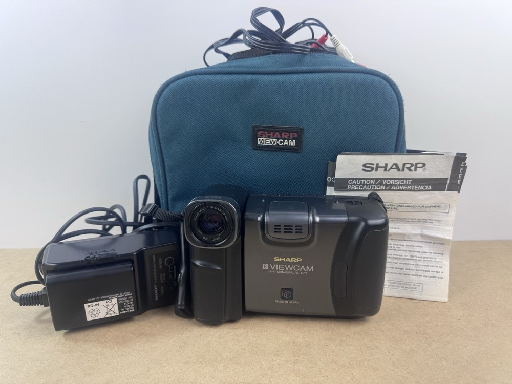 Sharp Viewcam VL-E73 8mm Camcorder Vintage Untested Powers Briefly With Case