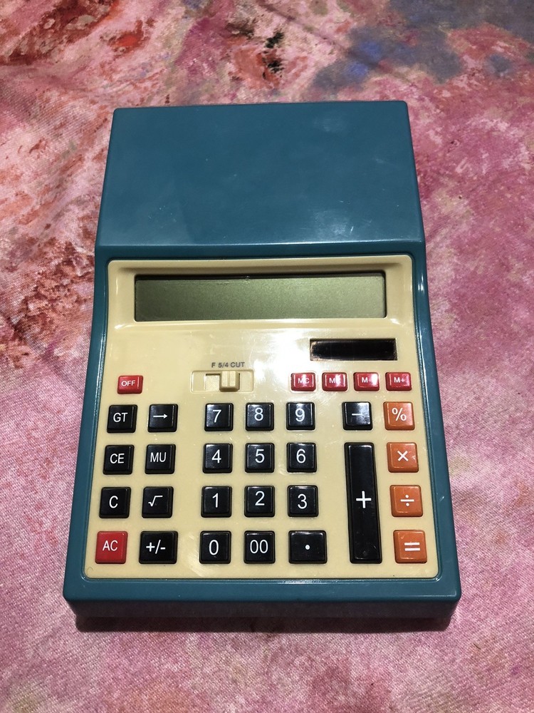 Retro Style Calculator. Very Cool!