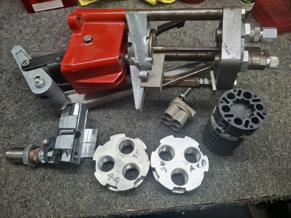 Lee Pro 1000 Reloading Press (Read Description)