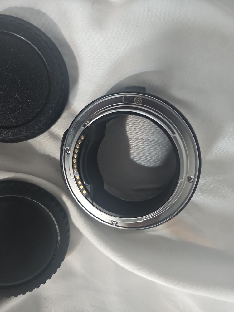 Commlite Conversion Ring from Canon EF to Canon EOS R Missing Base...see Pix
