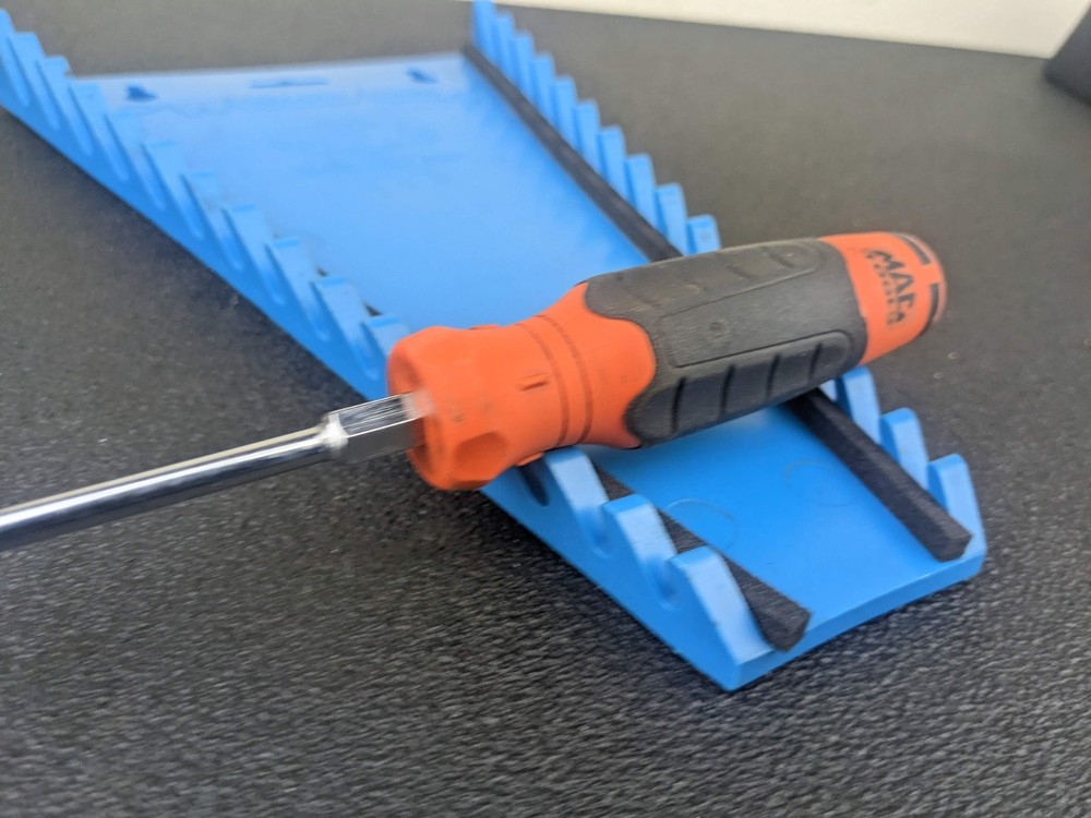 #bl242 Mac Tools 3" Screwdriver PHRB3DO-S ORANGE Handle