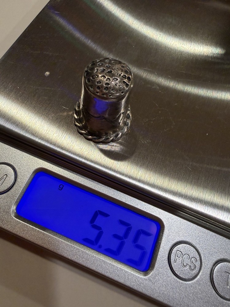 British Hallmarked Sterling Silver Thimble (Size 10)