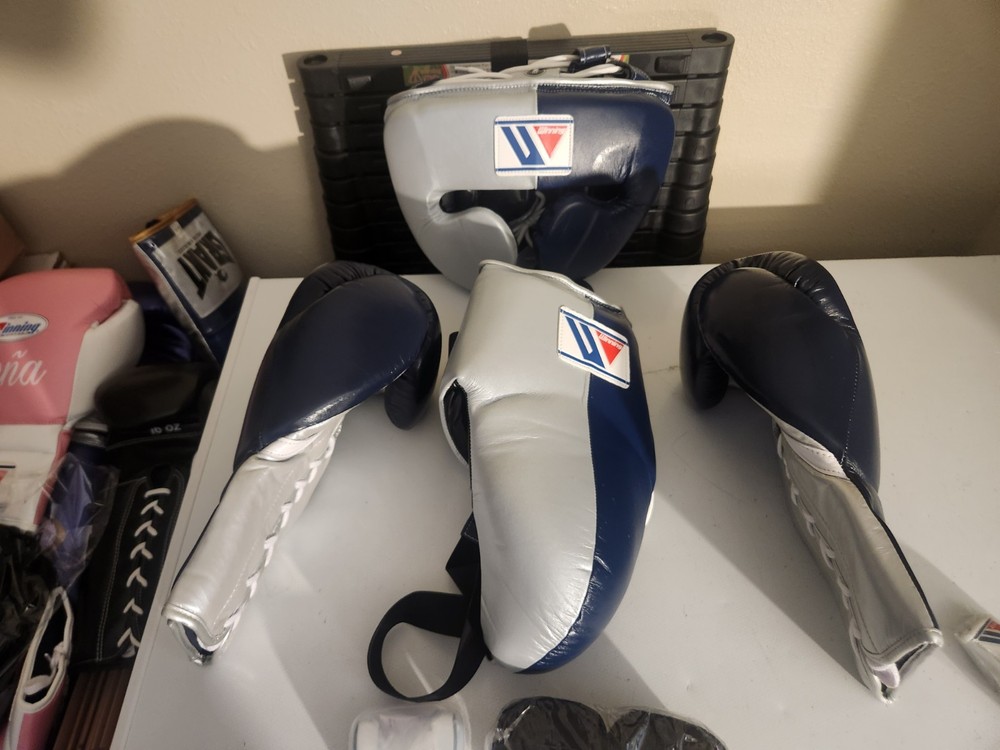 A Complete Sparring Set With FREE HAND WRAPS