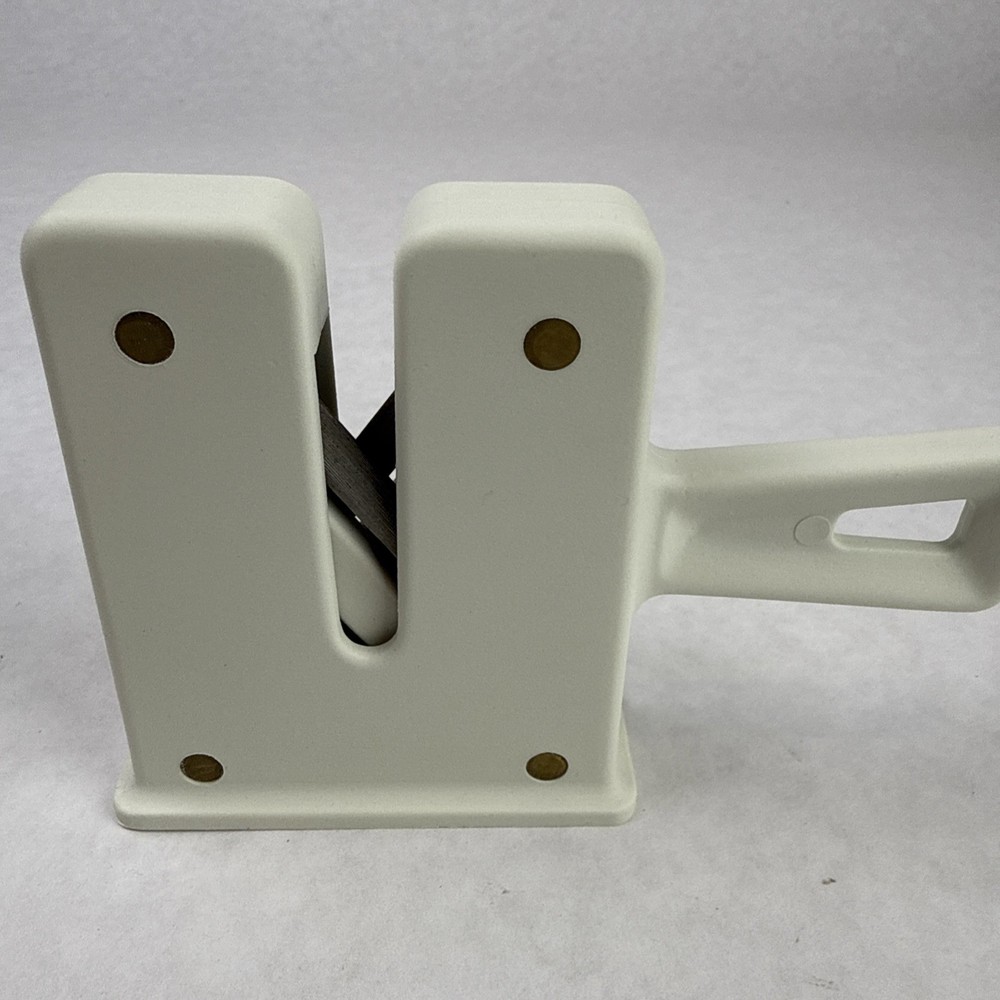 The Sharpery Chantry Pull Thru Knife Sharpener Handheld White With Instructions