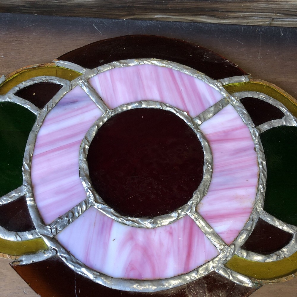 Vintage Stained Glass Oval Shape Design