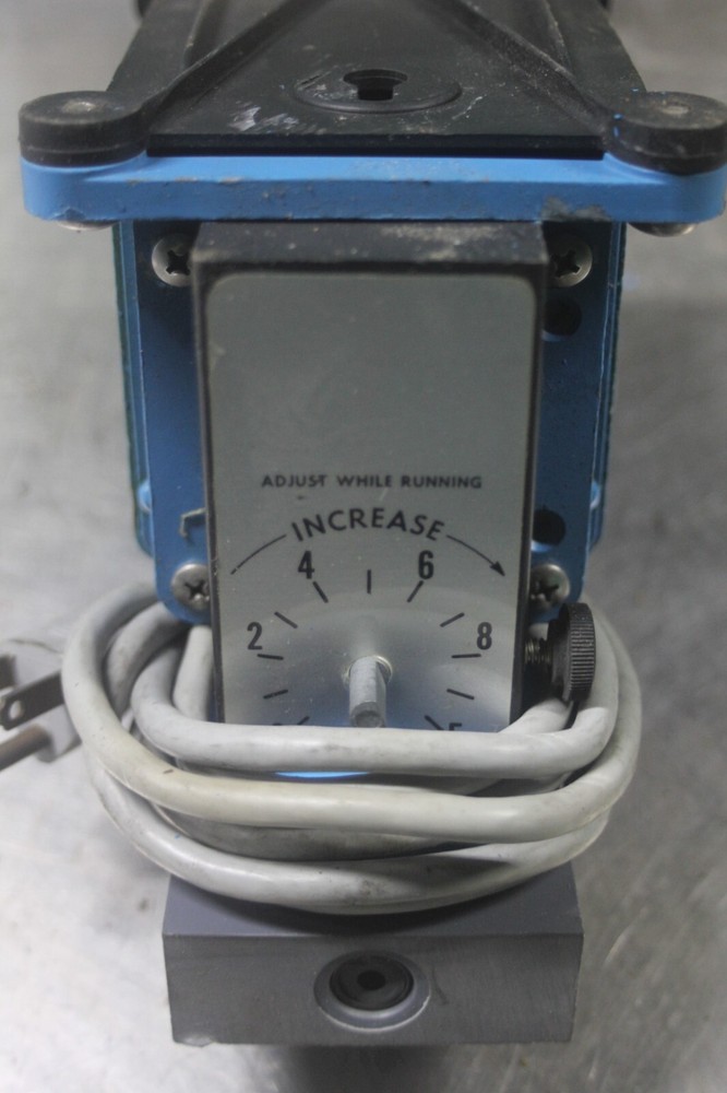 Brunner Model 22 Meter Feeder