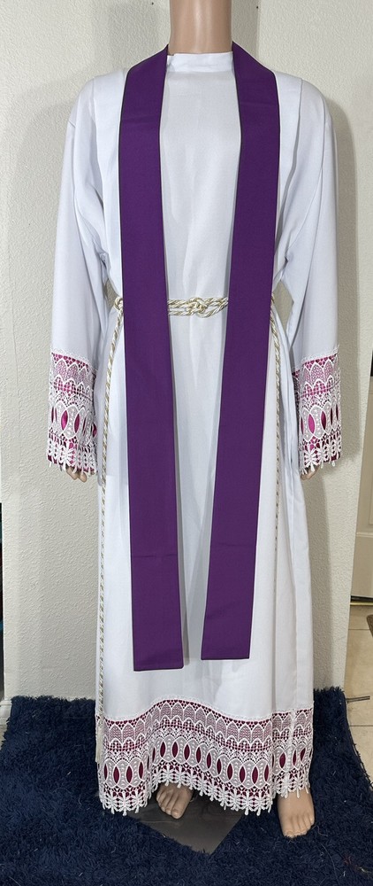 PURPLE CHASUBLE WITH + STOLE (P0068)