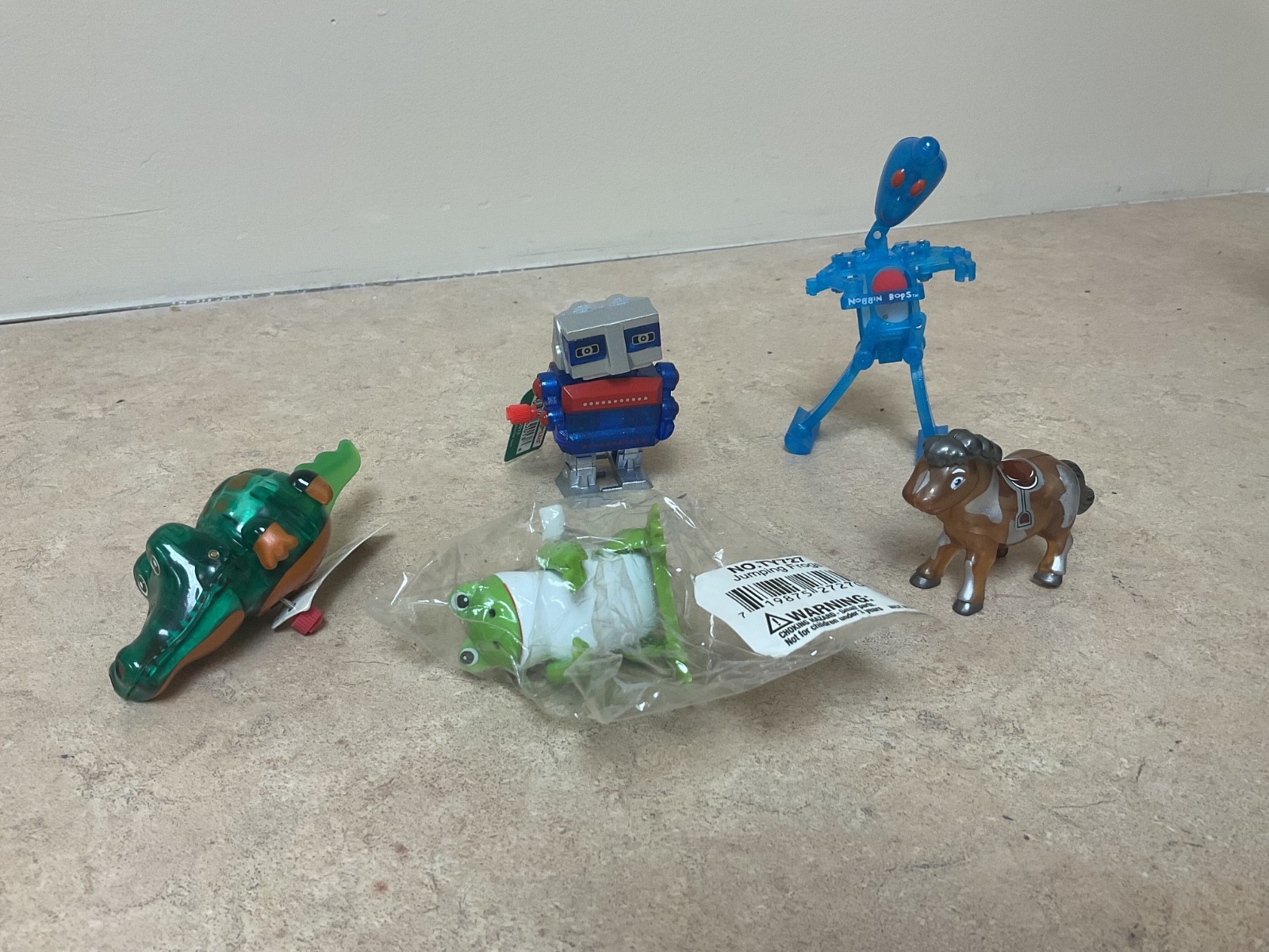 Z Wind Ups Max, horse, robot, alligator, frog crab Windup Toys lot of 6