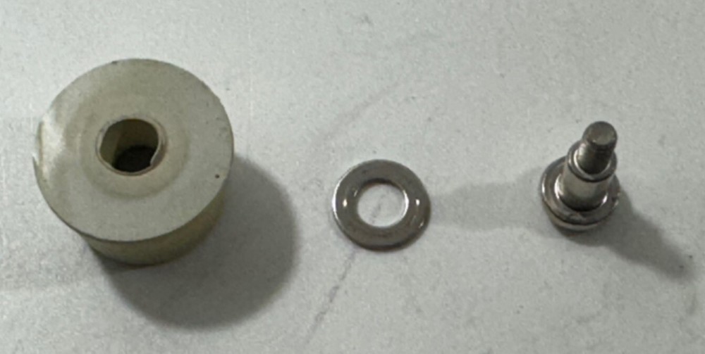Oster Sunbeam Bread Maker Replacement Base Rubber Foot ONLY w/ Screw Model 5811