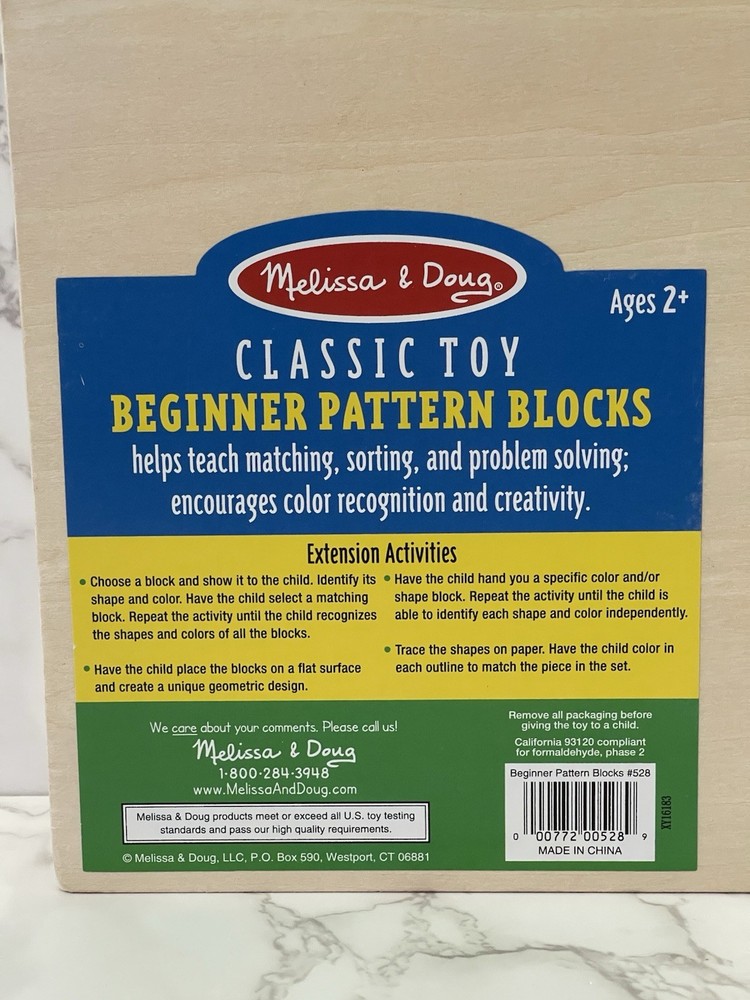 Melissa & Doug Wooden Beginner Pattern Blocks 5 Double Sided Scenes 30 Shapes