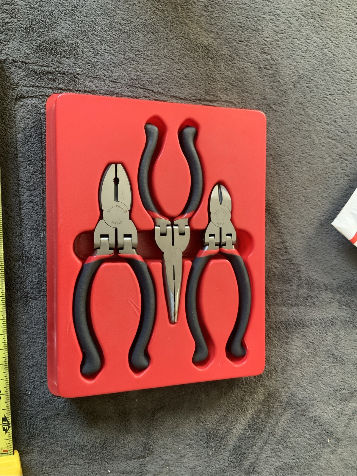 Blue Point 3pc Flexible Pliers Set…3pc…good Snape…tray Is Cracks…
