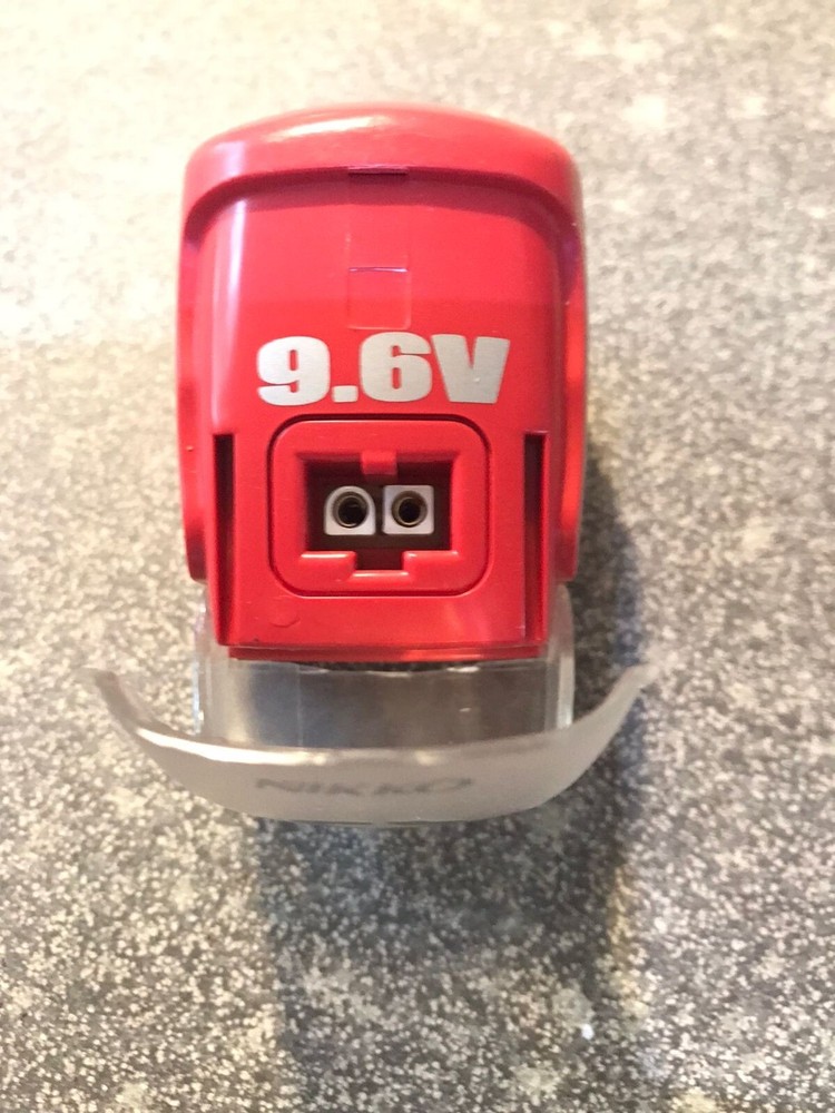 NIKKO 9.6V Rechargeable Battery Compact Quick Charger
