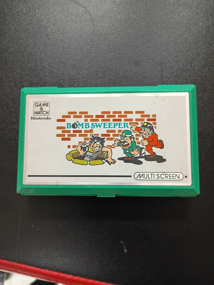 Nintendo Bombsweeper Game & Watch Multi Screen Handheld Electronic Game 1987