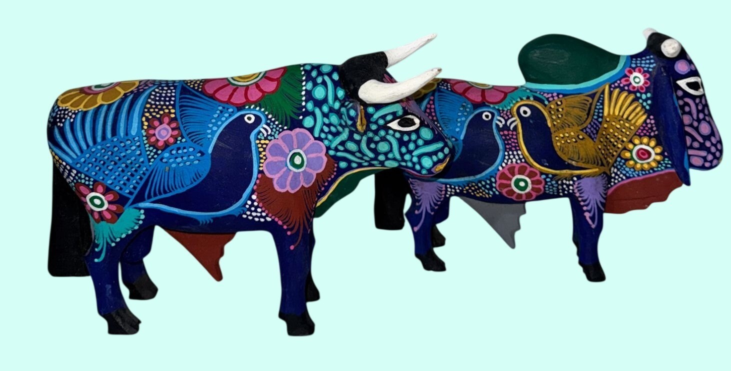 Hand Carved Alebrije Wooden Ox Folk Art Figurines Multicolor 2 Pieces