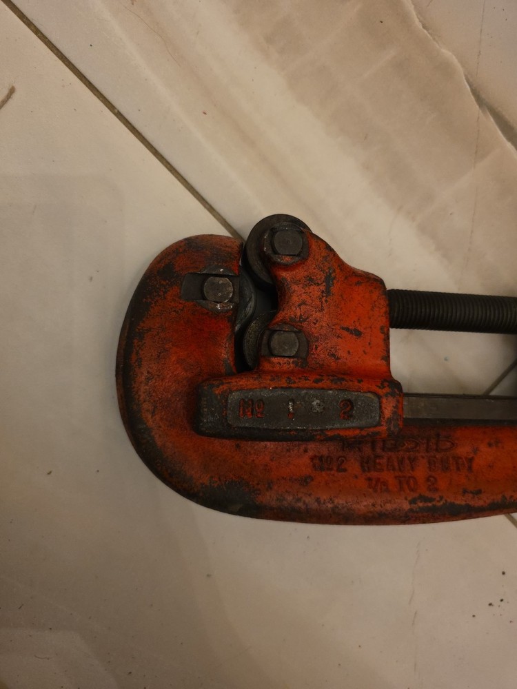 RIDGID Pipe Cutter No 2A heavy duty
