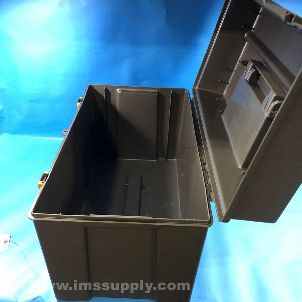 Plano Molding Model 700 Series Mobile Storage Trunk USIP
