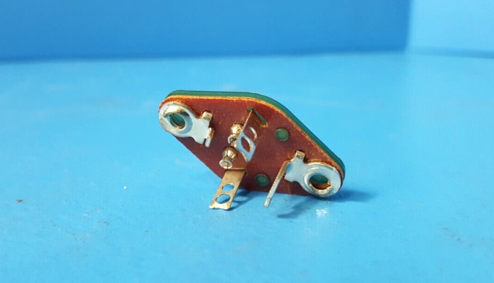 (2 PCS) TO-66 TRANSISTOR SOCKET,