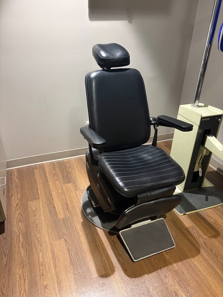 SMR Exam Chair
