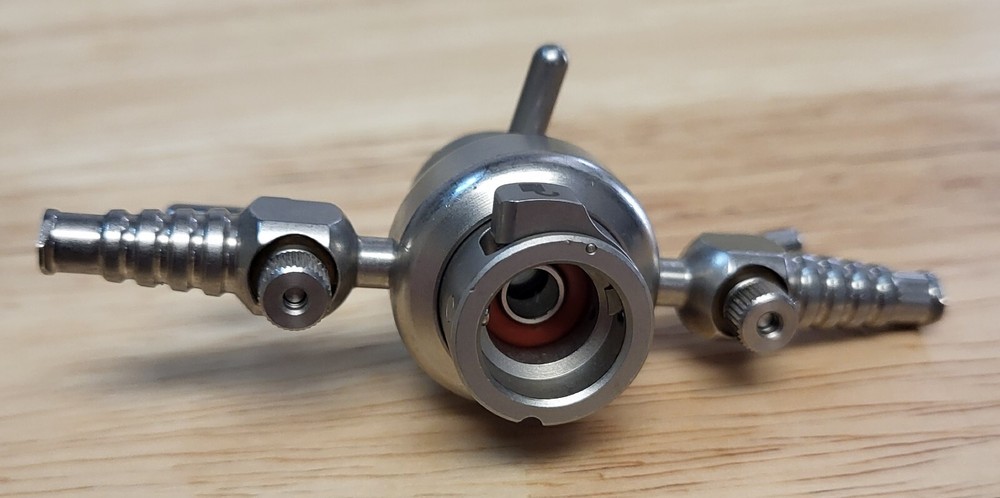 Smith & Nephew 72202449 J-Snap Quick Release, Rotatable Irrigation Extender