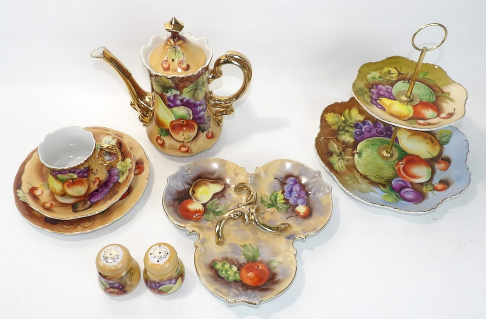 Vintage Lefton Heritage Fruit 8 Piece Assorted Serving Set