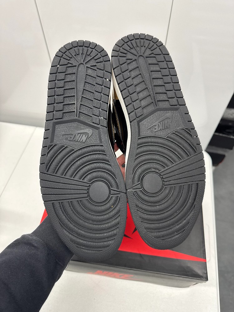 Jordan 1 Gold Toe Size 12