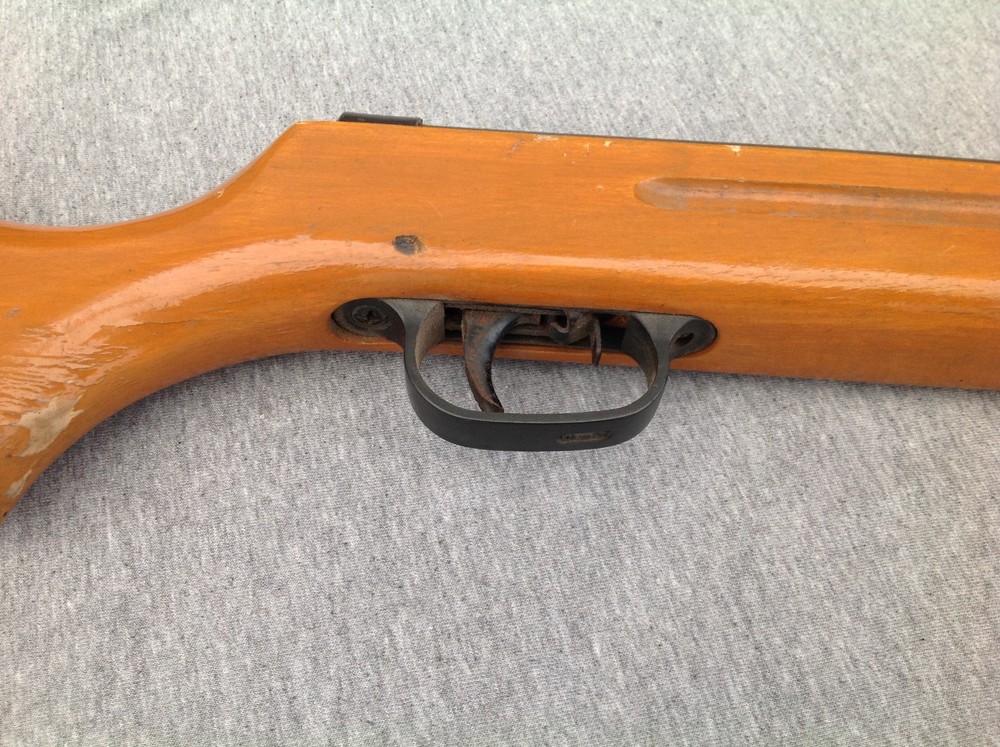 Underlever Air Rifle