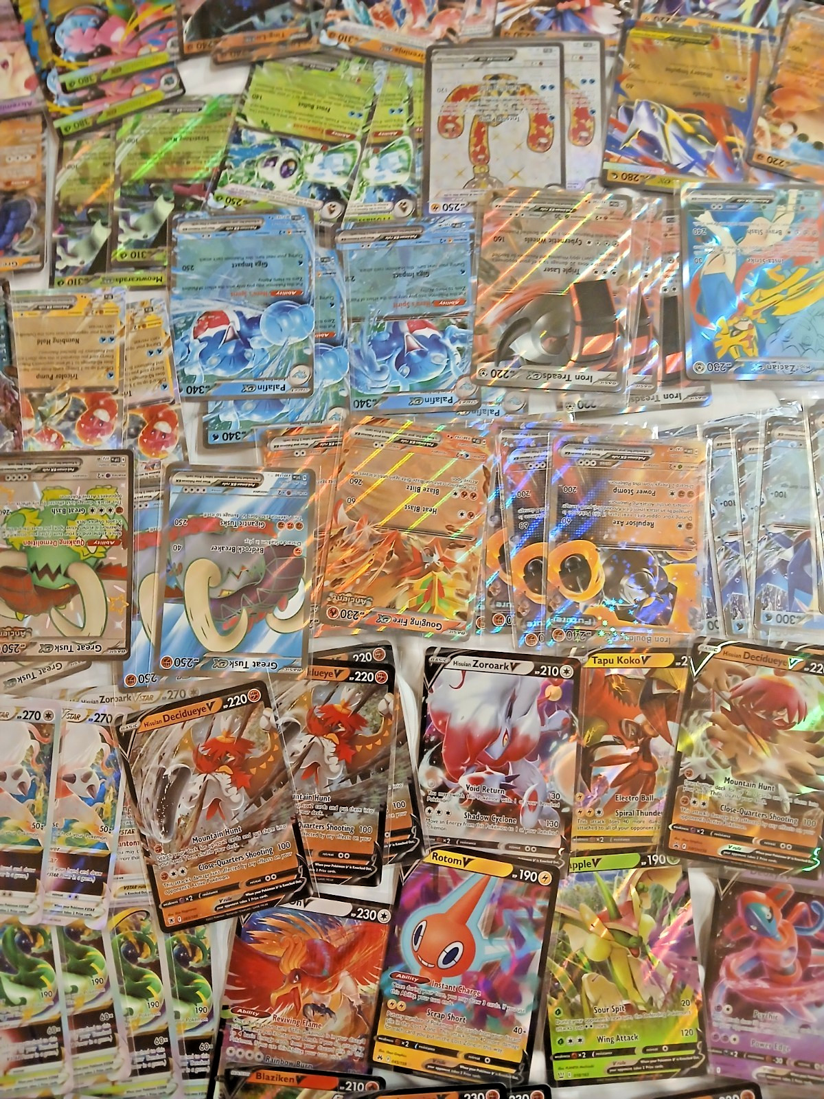 Official Pokémon Card Lot of 358 Includes Rares, Holos, Reverse, EX, V, VSTAR...