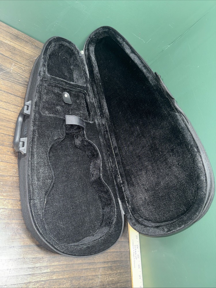 Uke Crazy - Ukulele Case - Tenor Uke Hard Case -USED