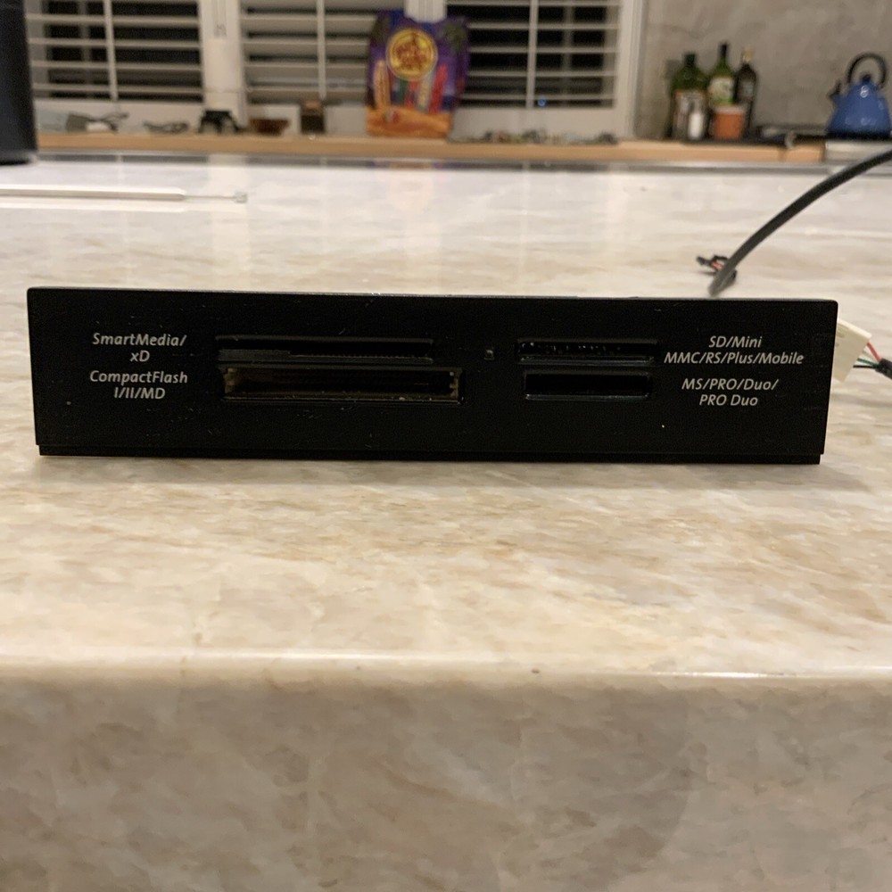 HP 5070-2565 Desktop Computer Media Interface Multi Card Reader With Cable