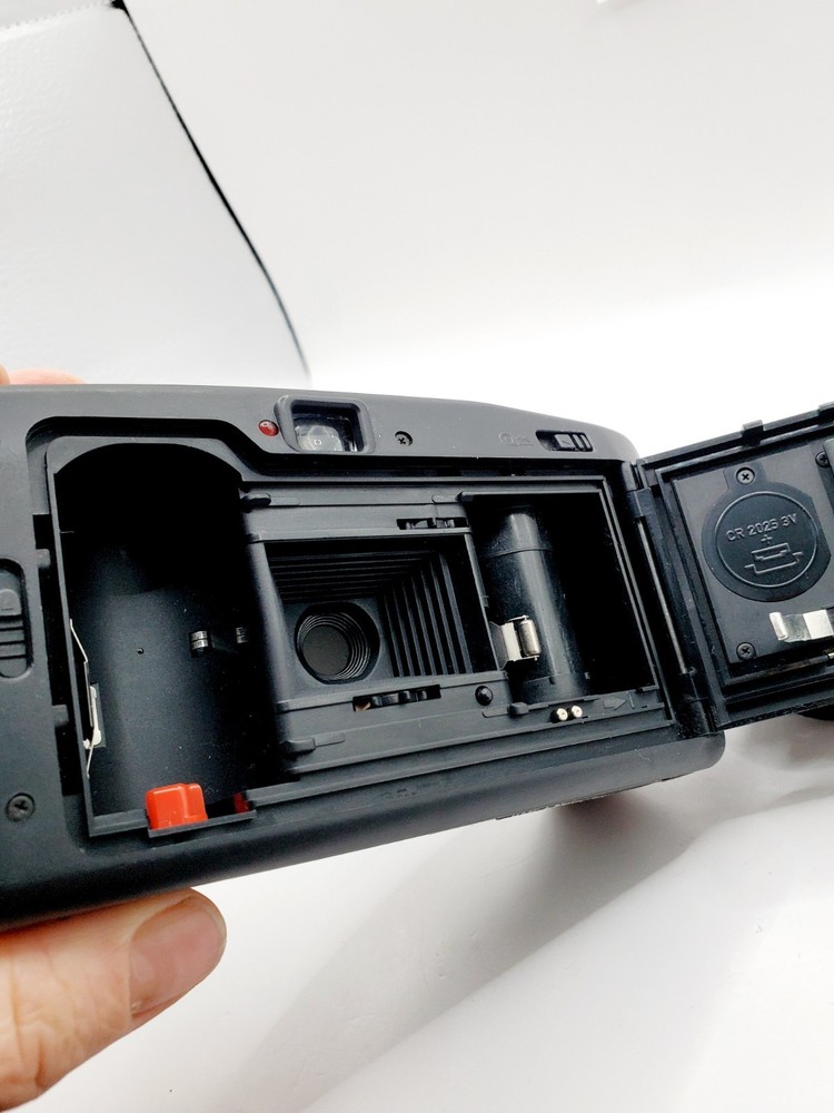 Vivitar PS90 Date-A-Print Auto Focus DX Camera