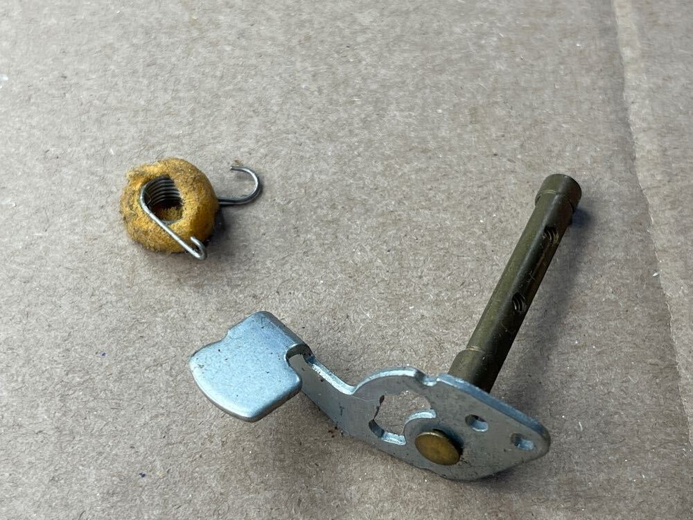Briggs & Stratton 495097 KIT-CHOKE SHAFT