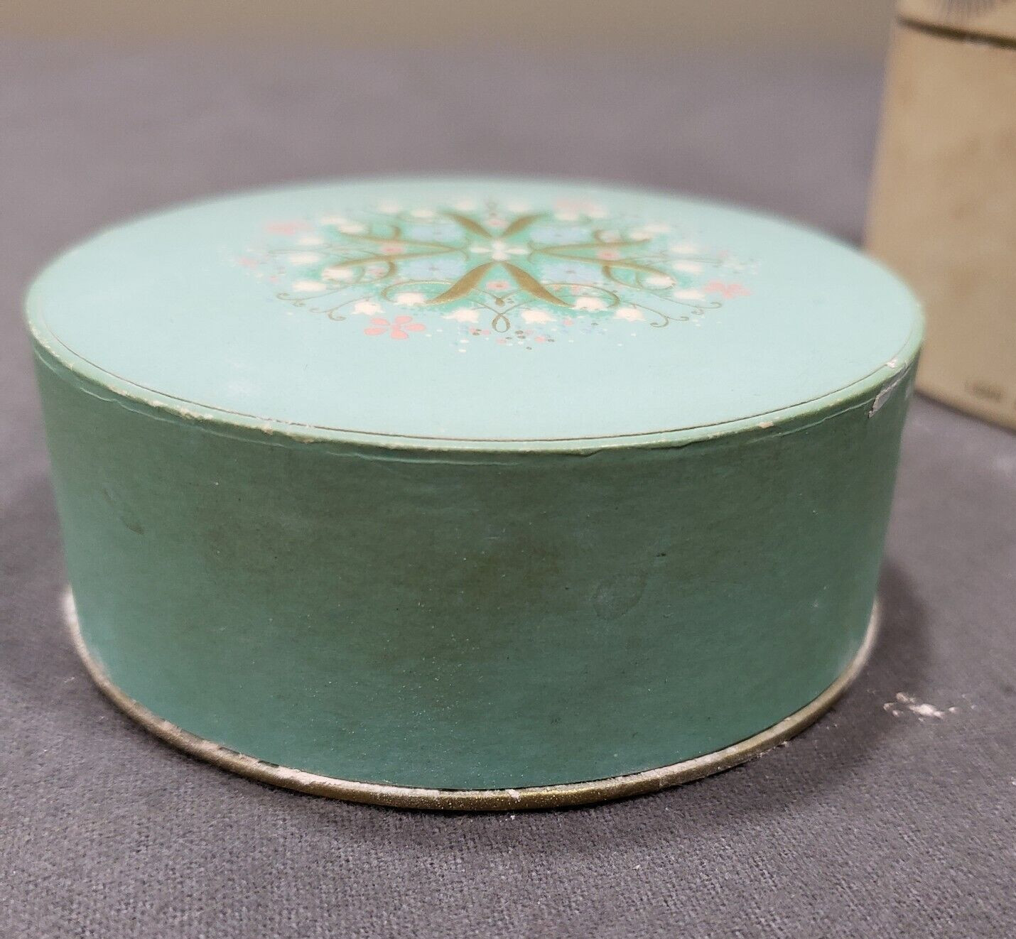 Vintage Dusting Powder Boxes Lot of 5 Advertising Vanity Collectibles 1940s 50s