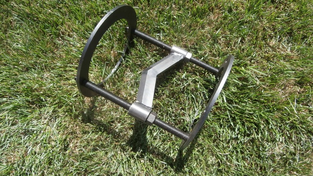 Firewood Kindling Splitter Closed Top Ring Design.