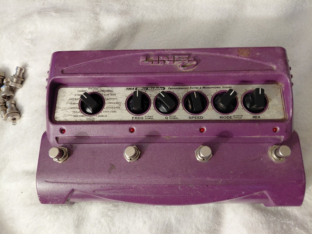 Line 6 FM-4 Filter Modulator Guitar Effects Pedal