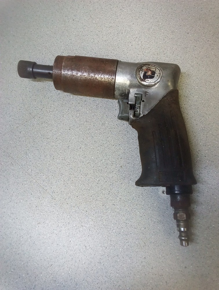 Universal Tool Pneumatic Drill, No Model # (Tested)
