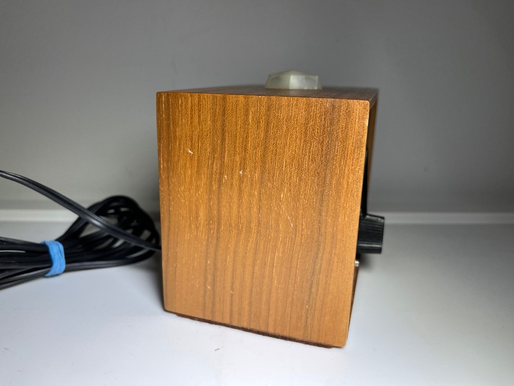 Franz Electric Metronome Vintage Model LM-FB-5 Solid Walnut