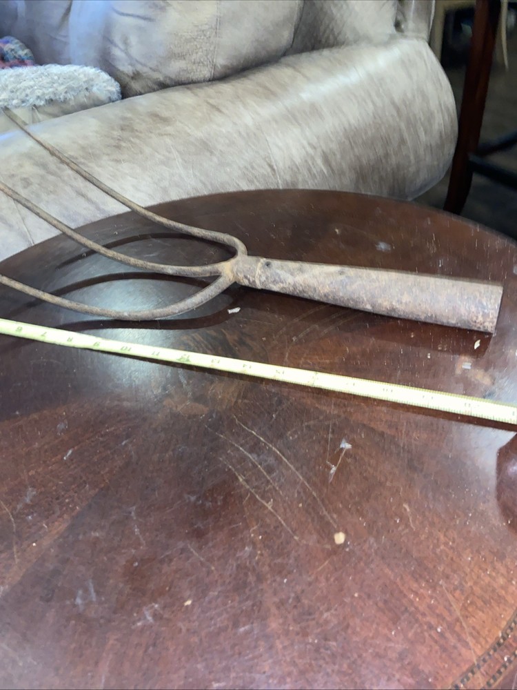 Fork Rake Head 3 Thines Rusty Rustic no handle Original Vintage Primitive Metal