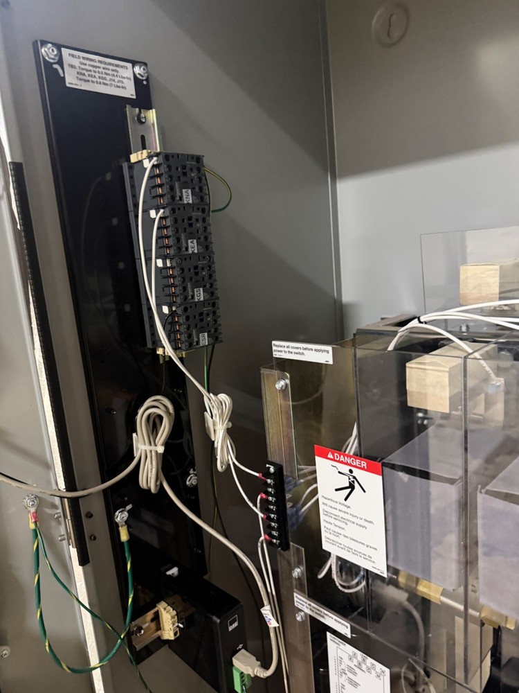 800A 208V Cummins OTECD Automatic Transfer Switch - E23M240584