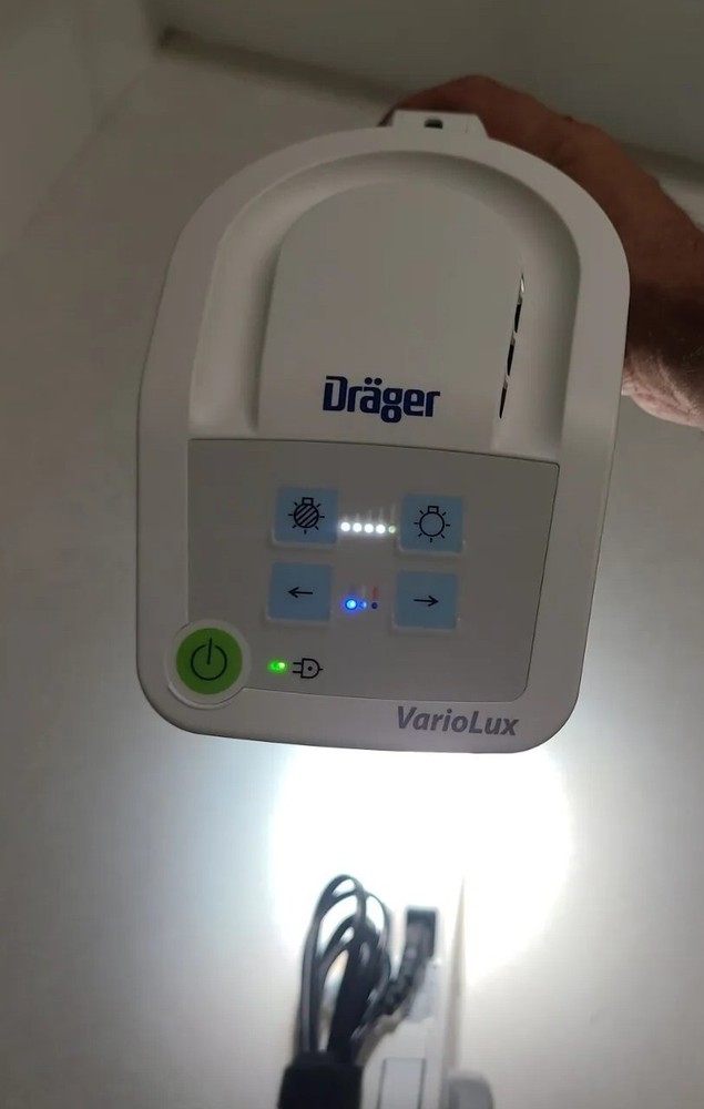 Dräger VarioLux Examination Light Neonatal Working