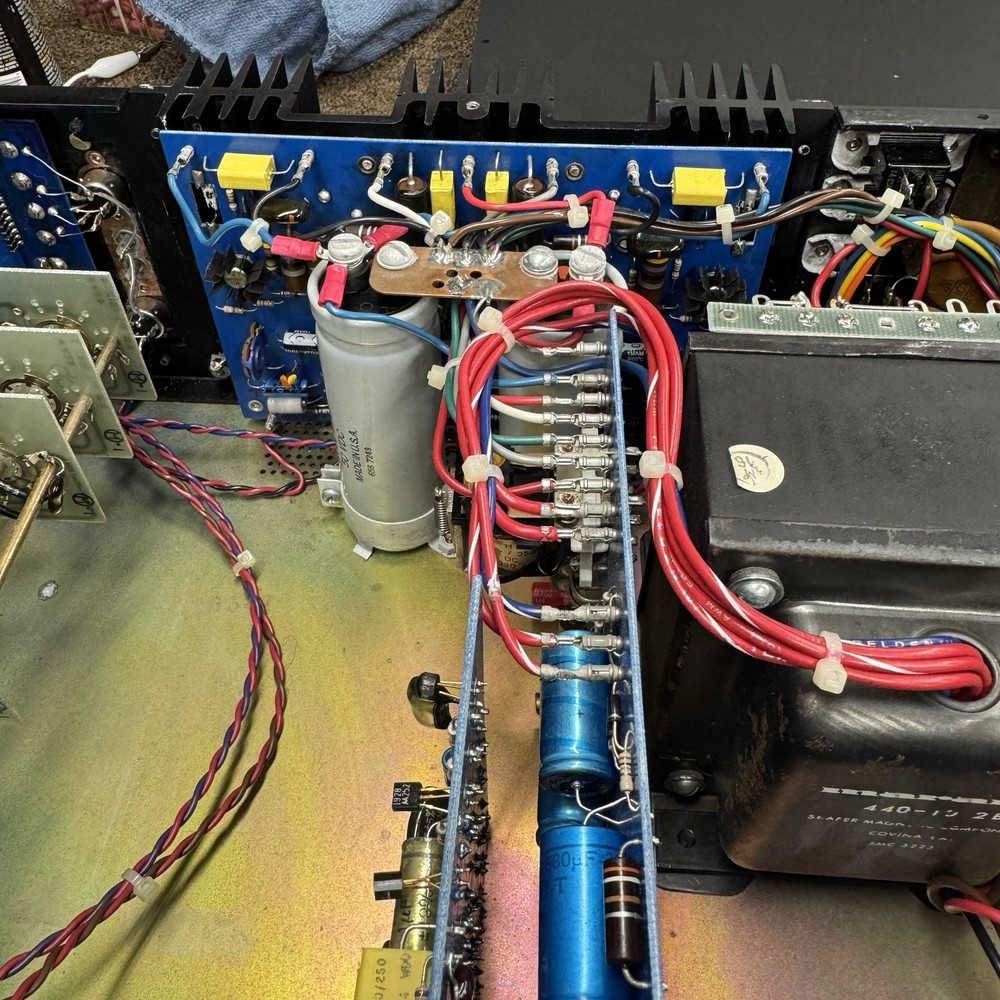 MARANTZ 1120 CONSOLE STEREO AMPLIFIER - SERVICED - CLEANED - TESTED