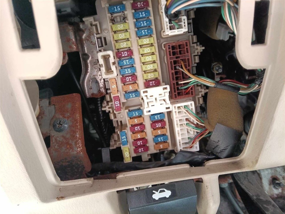 PATHFINDR 2014 Fuse Box Cabin 6760
