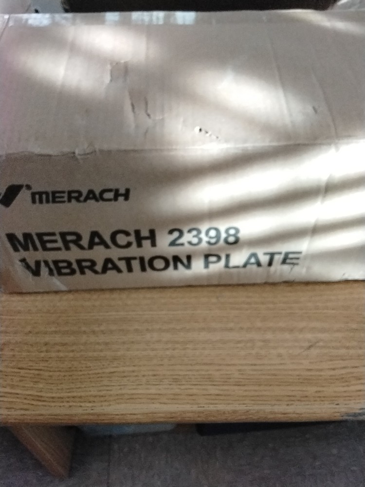 MERACH Vibration Plate Exercise Machine