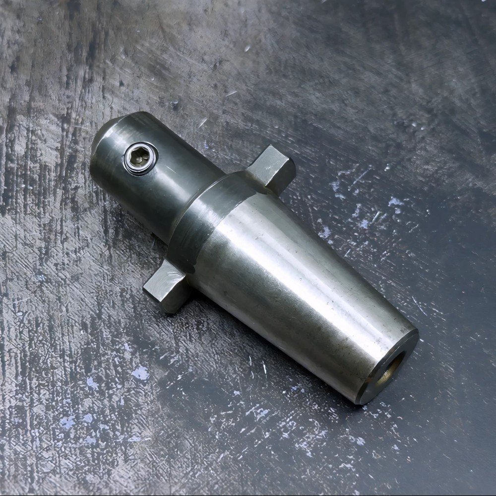 UNIVERSAL ENGINEERING KWIK-SWITCH 200 END MILL HOLDER - 3/8"
