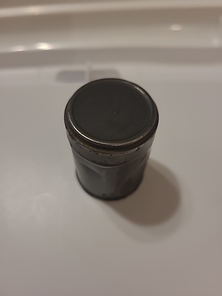 Vintage american empty snuff tin